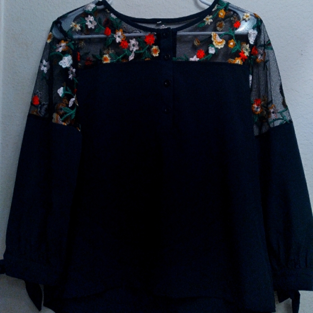 Floral Embroidered Blouse Long Sleeve Sheer Top Elegant Black Size Unknown